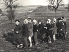 Děti mateřské školky, prosinec 1962.